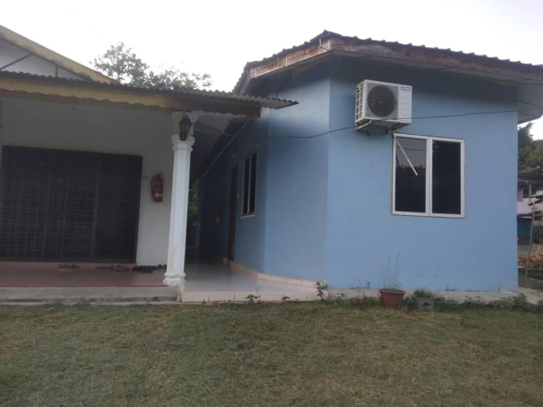 Hana Guesthouse Kuala Tahan Værelse billede