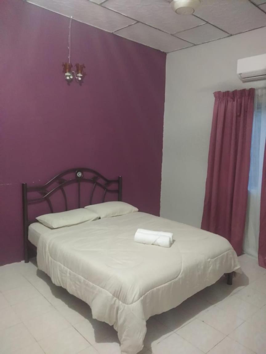 Hana Guesthouse Kuala Tahan Værelse billede